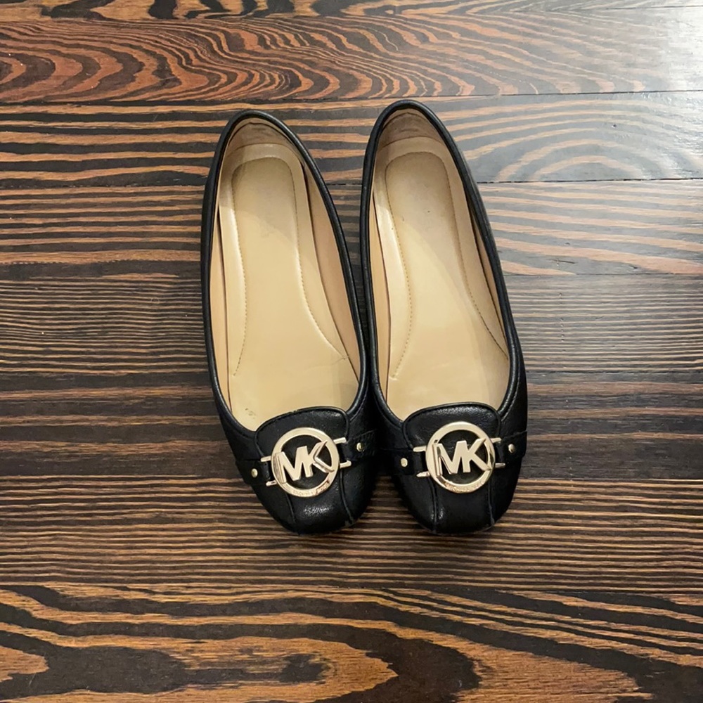 Michael Kors flats